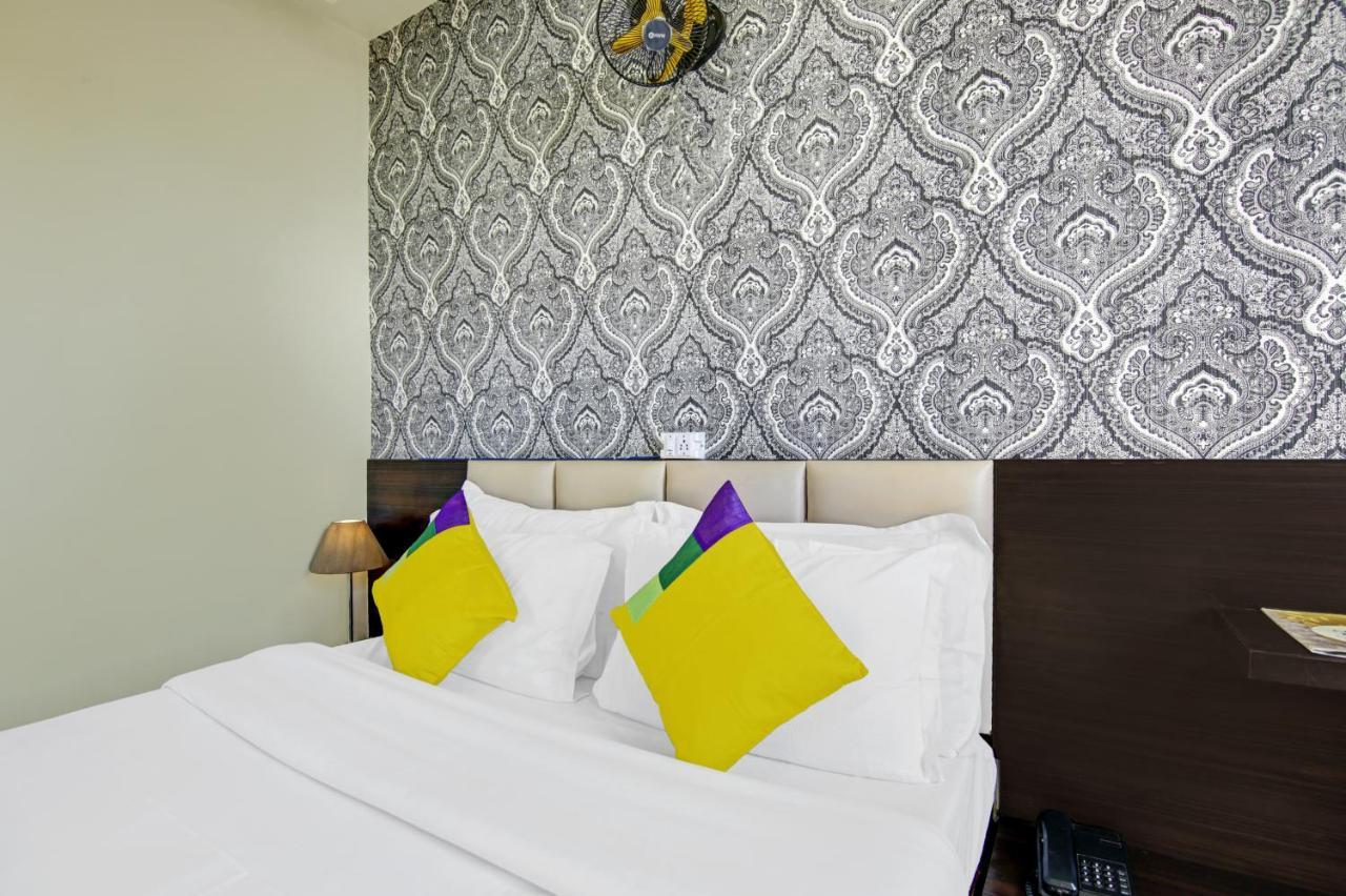 Itsy Hotels Crystal Palace With Valley View Шімла Екстер'єр фото